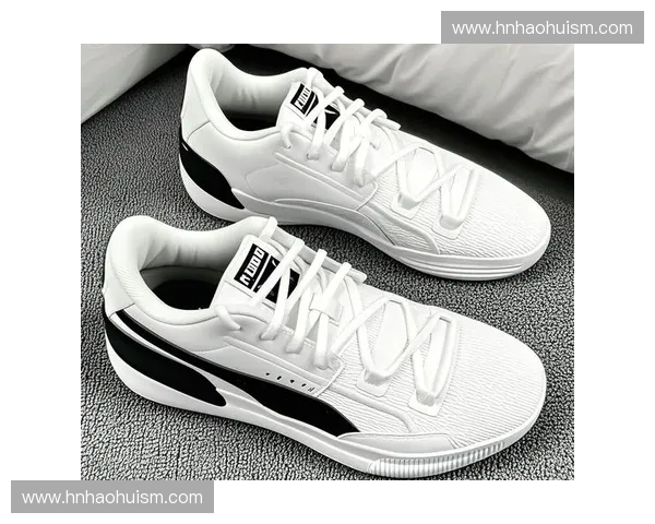 鞋底纹路的独特设计与功能性探究：从舒适性到防滑性能的全面解析