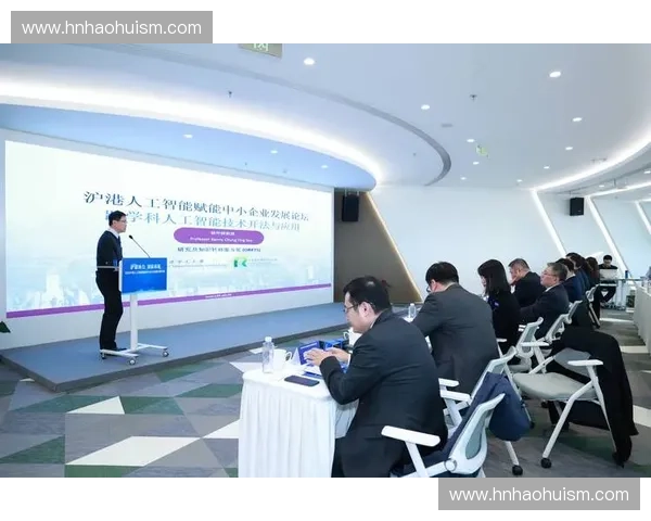 以共赢发展为核心的跨行业商业合作创新新机遇探索与可持续增长路径研究